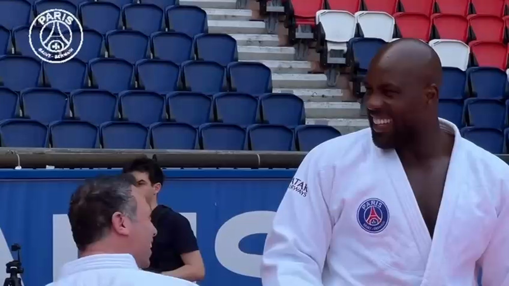 Кадры из видео: instagram/@teddyriner